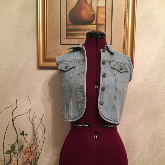 Esprit Jeans Vest - Picture 1 of 3
